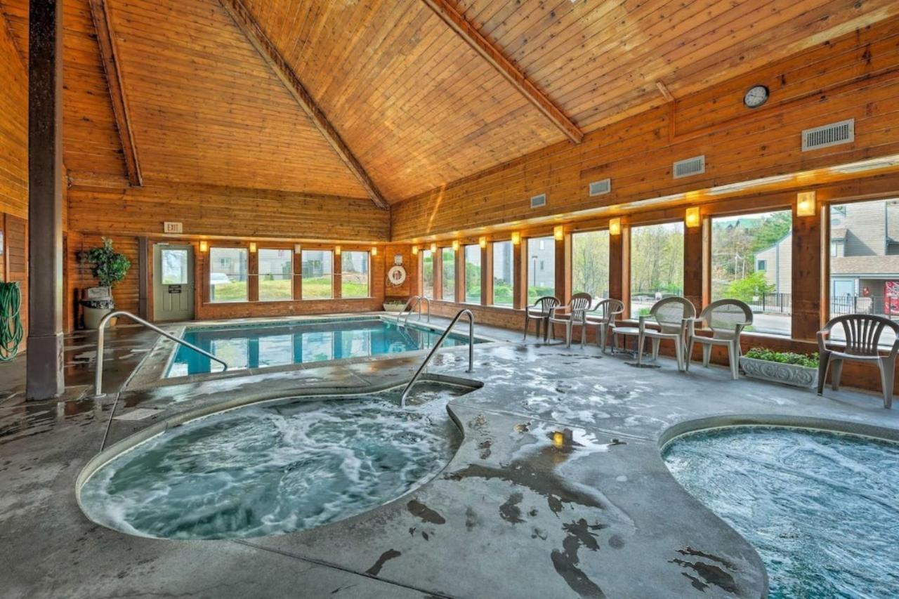 Sky High Views!!-Peak Mountaintop-Outdoor Pool-Close To Downtown-Private Balcony-Wifi-Cable Гатлинбург Экстерьер фото